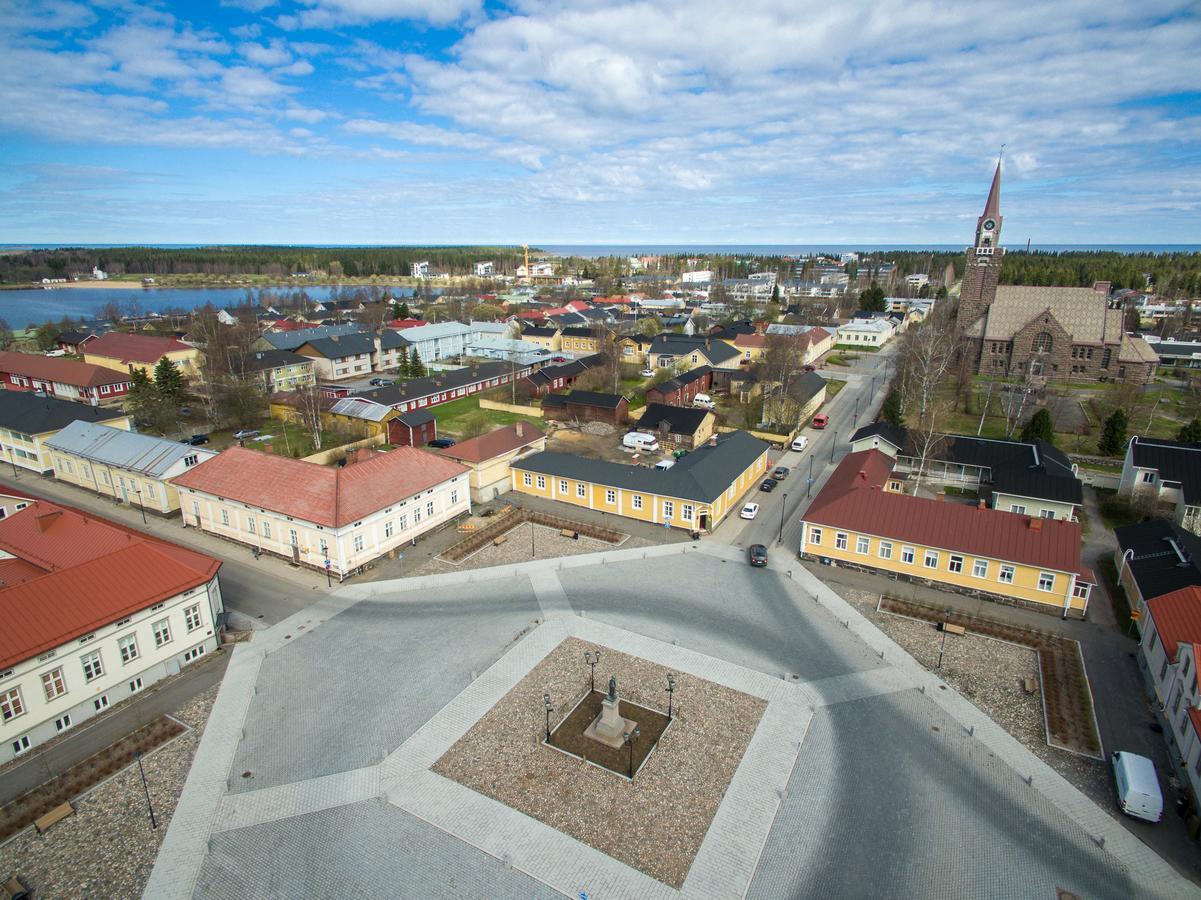 Boutique Hotel Langin Kauppahuone Raahe Esterno foto