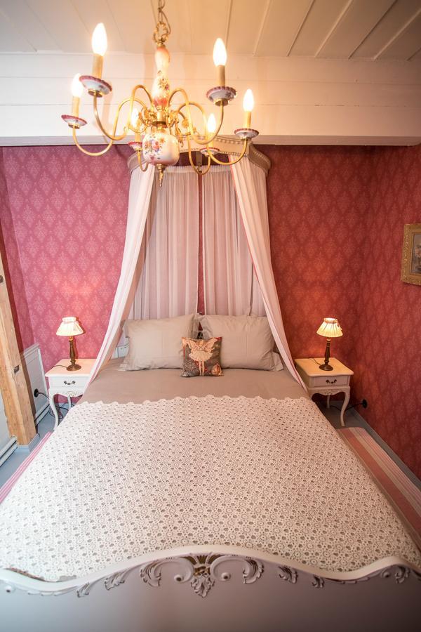 Boutique Hotel Langin Kauppahuone Raahe Esterno foto