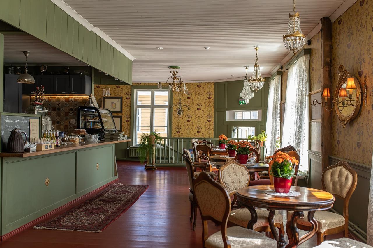 Boutique Hotel Langin Kauppahuone Raahe Esterno foto