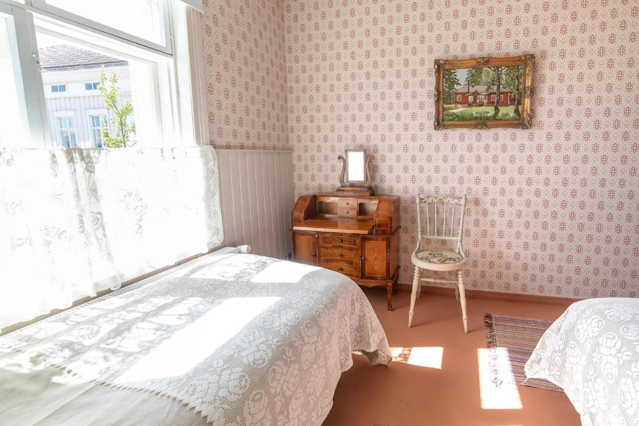 Boutique Hotel Langin Kauppahuone Raahe Esterno foto