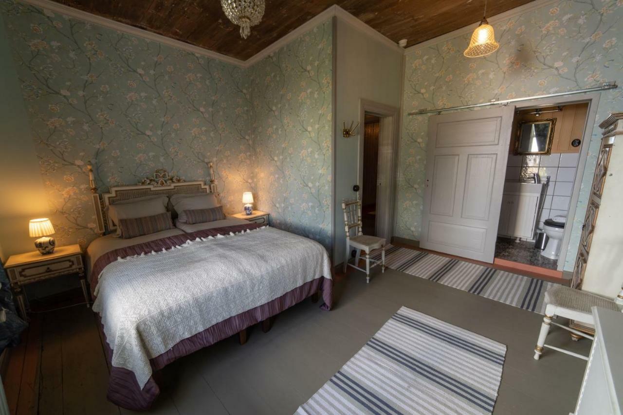 Boutique Hotel Langin Kauppahuone Raahe Esterno foto