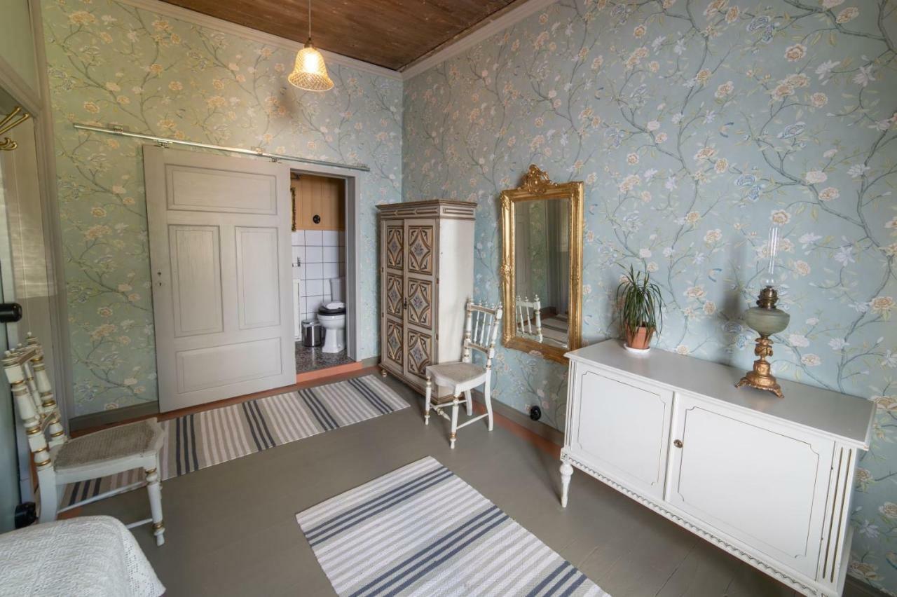 Boutique Hotel Langin Kauppahuone Raahe Esterno foto